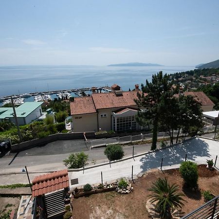 Apartman Rubinic Ičići Buitenkant foto