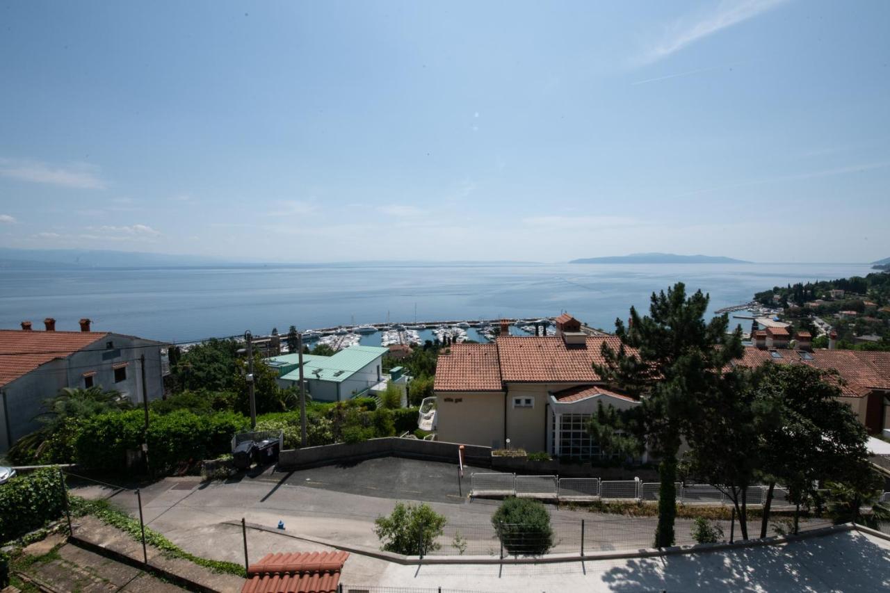 Apartman Rubinic Ičići Buitenkant foto