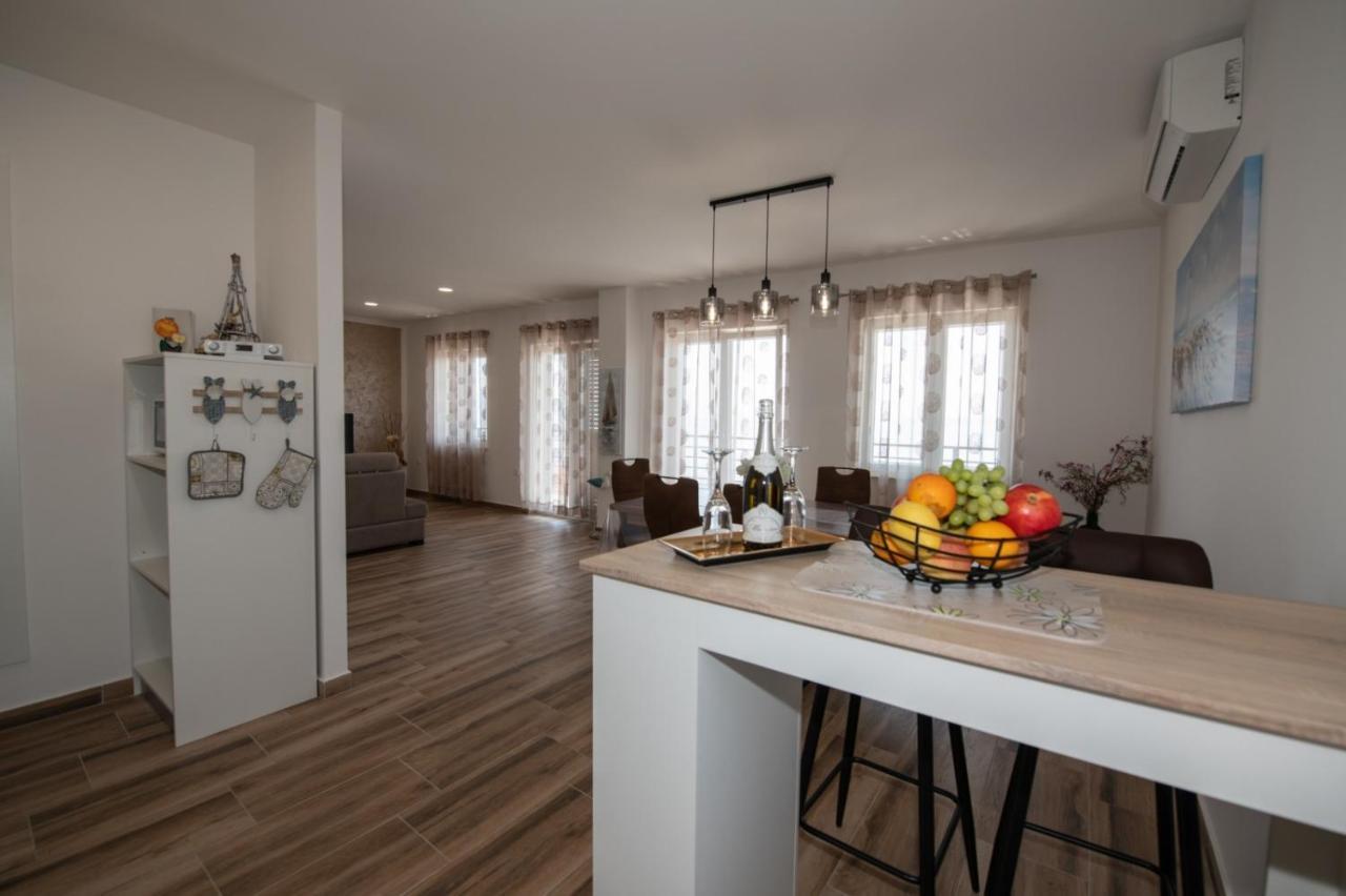 Apartman Rubinic Ičići Buitenkant foto